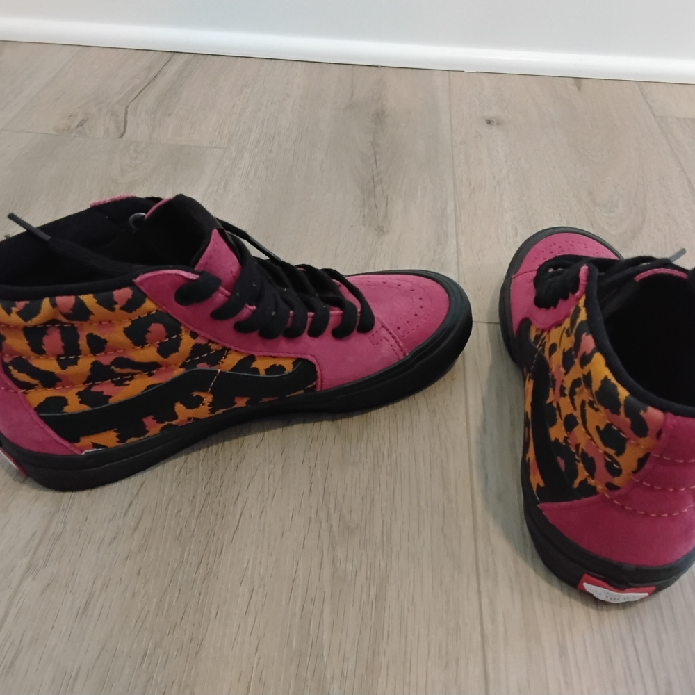 Vans Sk8-Hi Leopard High Top Sneakers | Men’s 5.5 / Women’s 7 | New